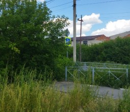 Проблема с безопасностью на перекрестке Мамонтова - Томская в городе Камень-на-Оби. 