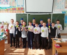 Юные инспекторы движения призвали школьников к внимательности на дороге