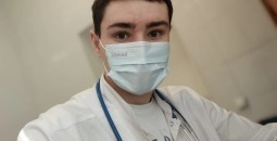 Штат КГБУЗ «Каменской МБ» пополнился новым фельдшером.