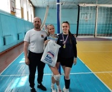 12 июня на базе Каменского педагогического колледжа состоялись соревнования по волейболу, посвящённые Дню России.