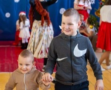 В Каменском педагогическом колледже прошла ёлка для детей с ограниченными возможностями