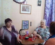 В рамках празднования Международного дня соседа в Каменском районе прошла акция Спой соседу