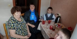 Тепло домашнего очага: Пригородный сельсовет в преддверии Дня матери отдает дань уважения мамам героев СВО