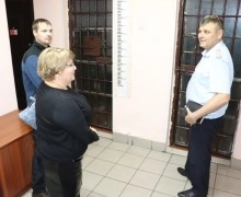 Общественный совет при МО МВД России «Каменский» ознакомился с деятельностью нескольких подразделений полиции.