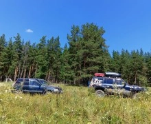 Каменские джиперы облюбовали метеоритное озеро