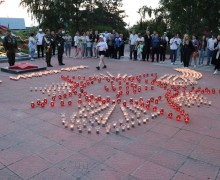 В Камне-на-Оби полицейские и общественники приняли участие в акции «Огненные картины войны»