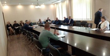 Врио главы Камня‑на‑Оби не заручился доверием депутатов — сессия сорвана