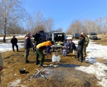 Первоапрельские покатушки День дурака от клуба МВД 4х4: Грязь, снег и котелок!