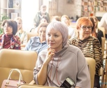 В библиотеке имени М.Ф. Борисова состоялась встреча жителей Камня-на-Оби и автором книги «Православное Духовенство на территории Славгородской епархии в 1917-1938 годы»