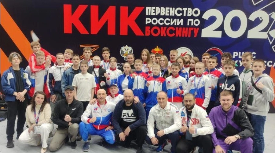 С 8 по 13 мая прошло Первенство России по кикбоксингу среди юношей и юниоров в городе Кемерово