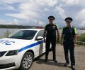 Сотрудники Каменской Госавтоинспекции оказали помощь девушке с признаками эпилепсии.