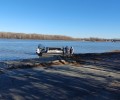 В Камне-на-Оби сегодня проходят тестовые заезды на аэролодке «Север 750К Лонг» — технологичная новинка в деле межсезонных перевозок!