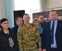 Выставка «Герои спецоперации».