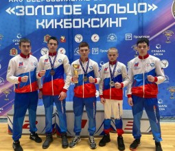 Сверкающие медали Алтайского края: Наши бойцы оставляют отпечаток на кикбоксинге в Суздале!