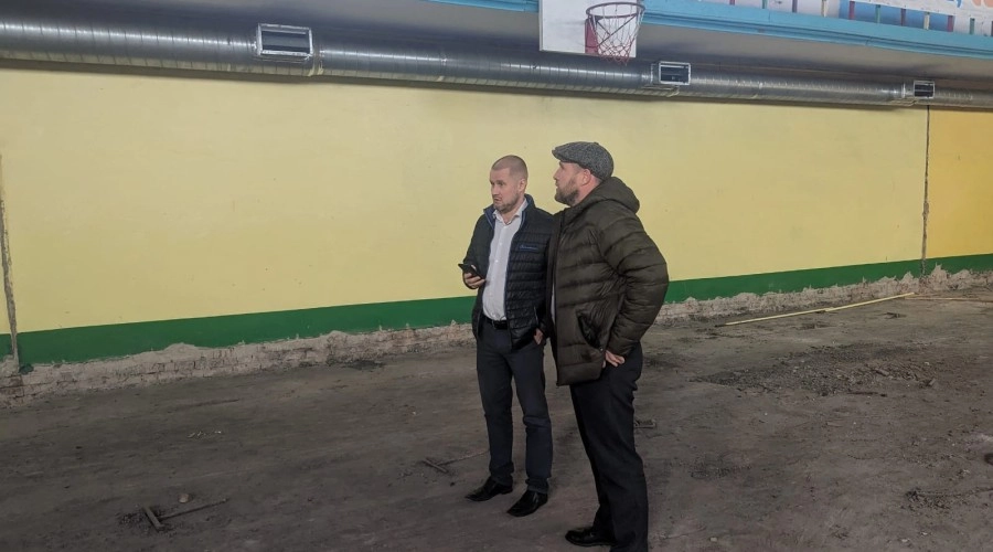 О ремонте спортивной школы в Камне-на-Оби